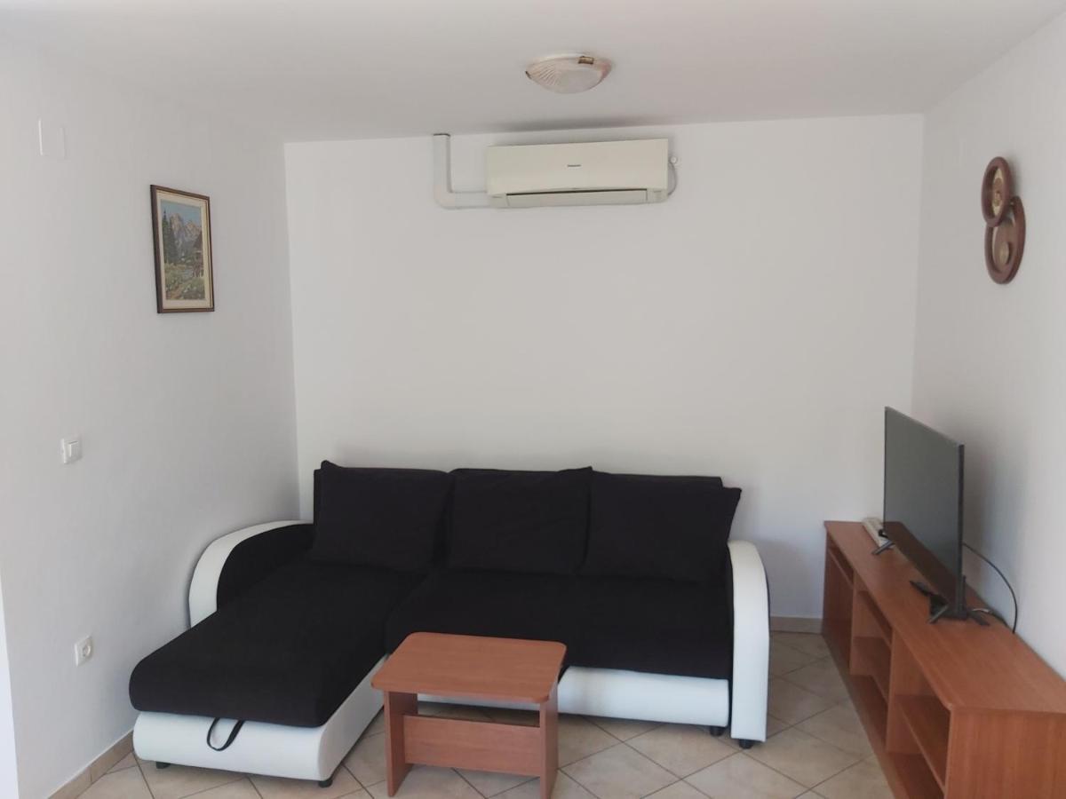 Apartments Petrin Толмин Екстериор снимка