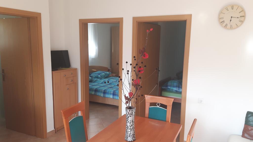 Apartments Petrin Толмин Екстериор снимка