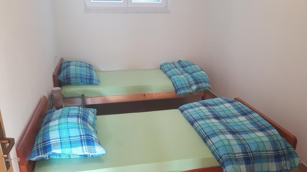 Apartments Petrin Толмин Екстериор снимка